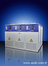 2500 kVA Microprocessor Voltage Regulators (Three Phase)
